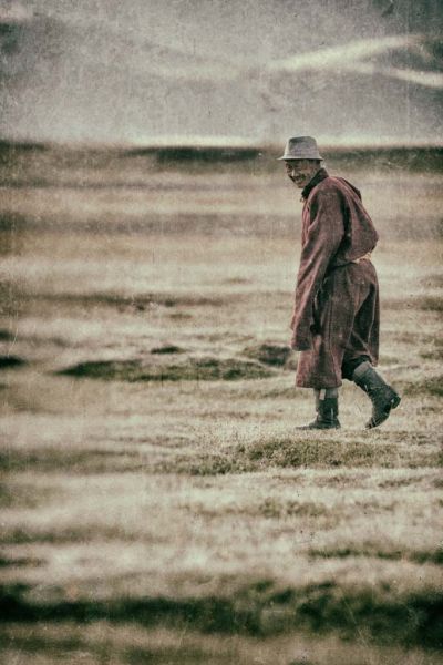 mongolie-for-ever: Le peuple Mongole dans sa steppe natale