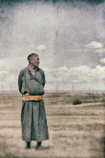 mongolie-for-ever: Le peuple Mongole dans sa steppe natale