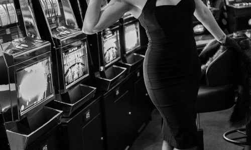 068